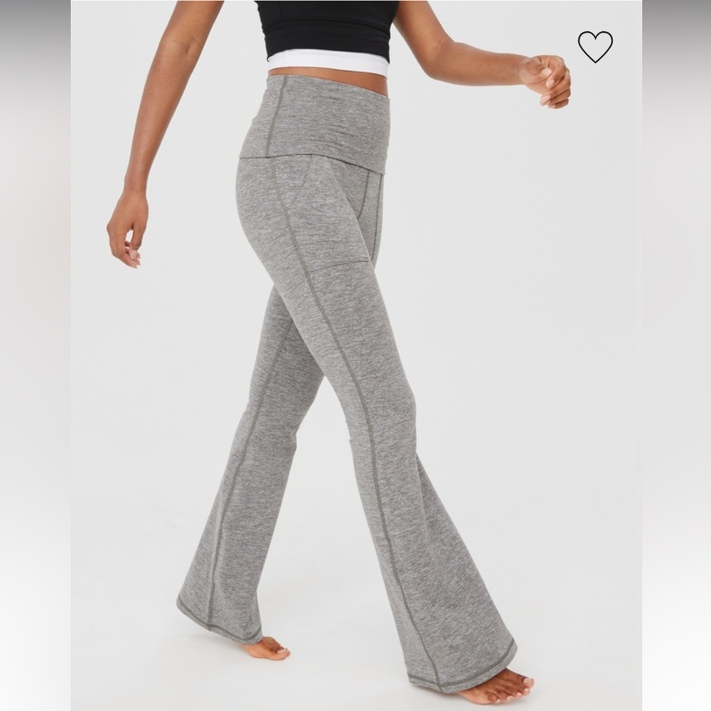 Offline by Aerie women’s XL hugger foldover flare high rise Legging